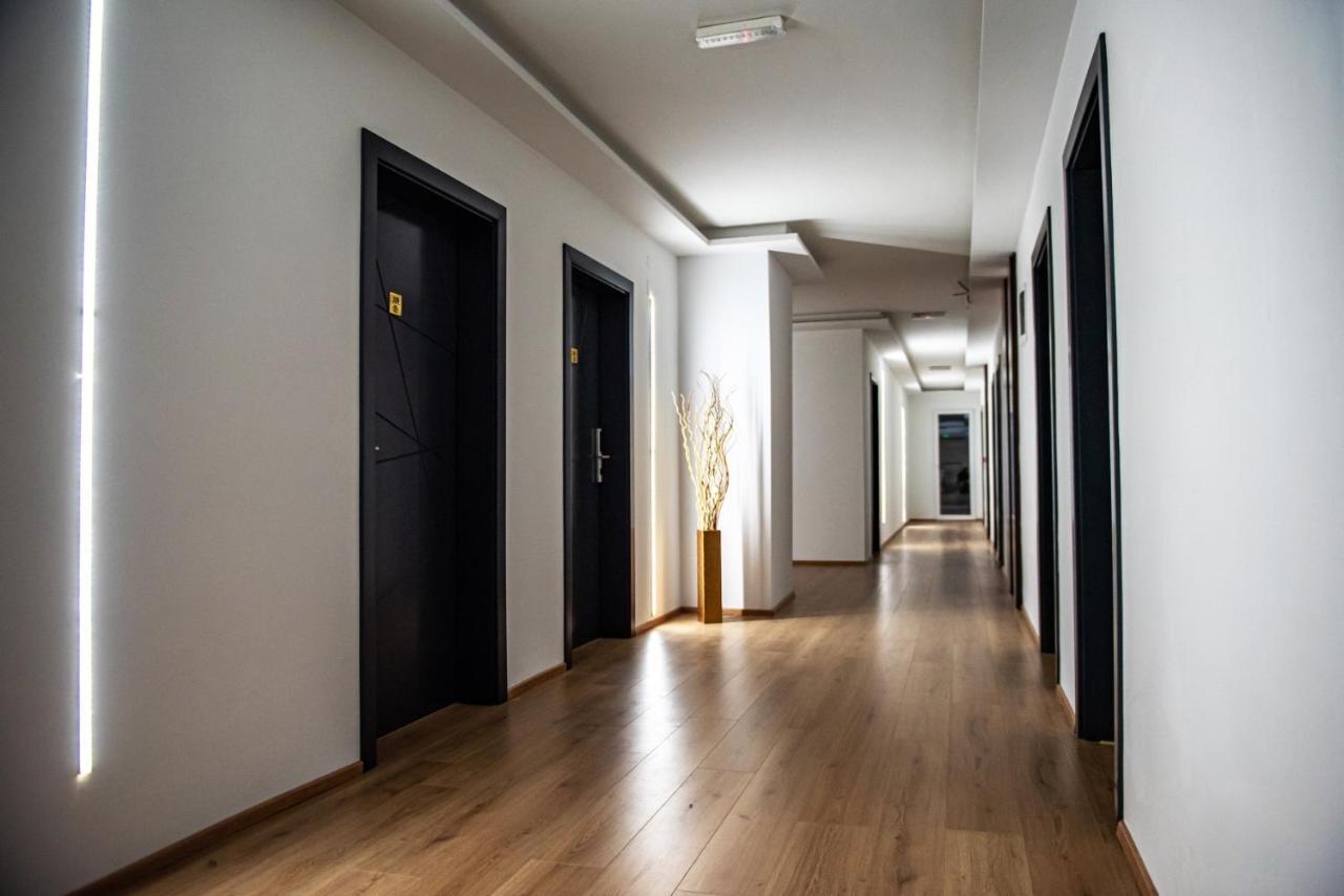 Hotel Beograd Struga Exterior foto